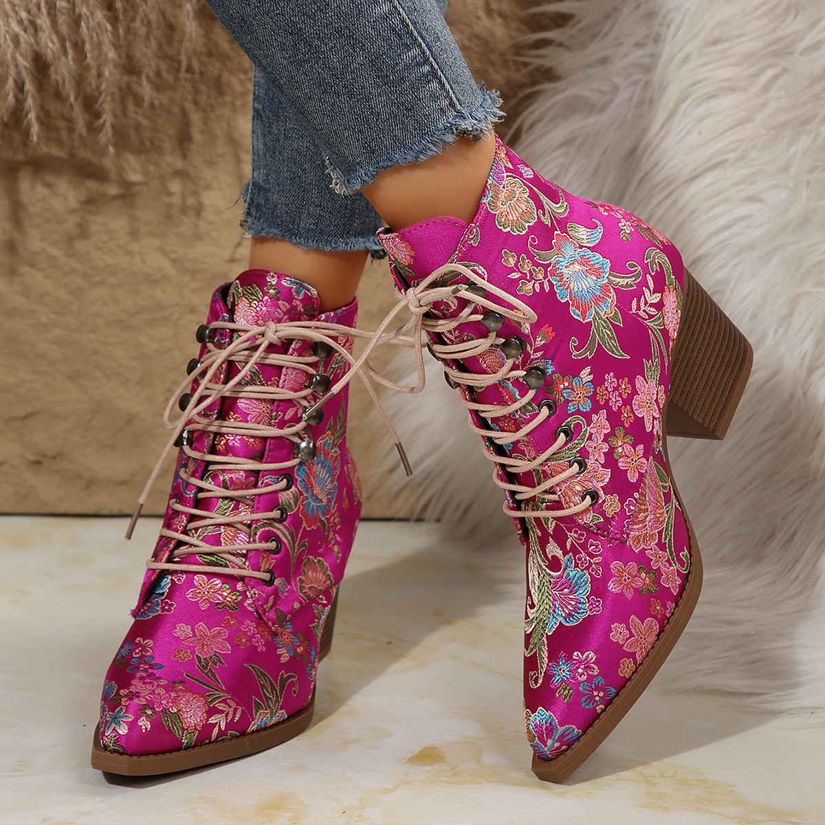Ethnic Pointed-Toe Ankle Boots - Ethnic Fashion For Ladies 评论和价格