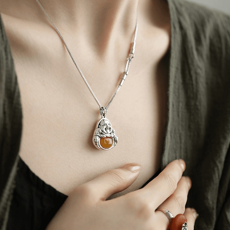 Oxidized Ethnic Buddha Pendant - Ethnic Contemporary Fashion 评论和价格
