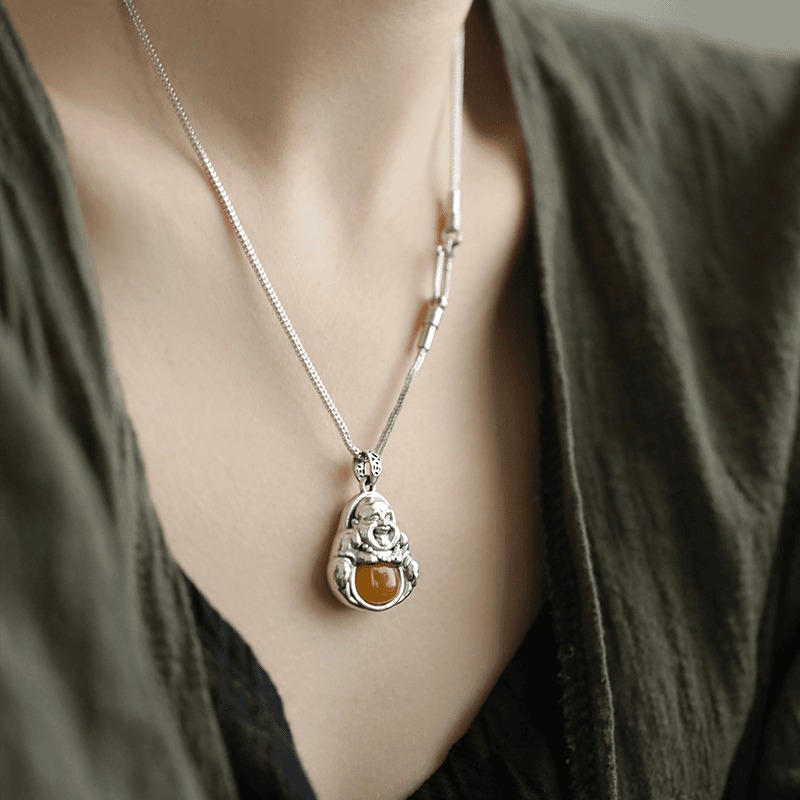 Oxidized Ethnic Buddha Pendant - Ethnic Contemporary Fashion 评论和价格