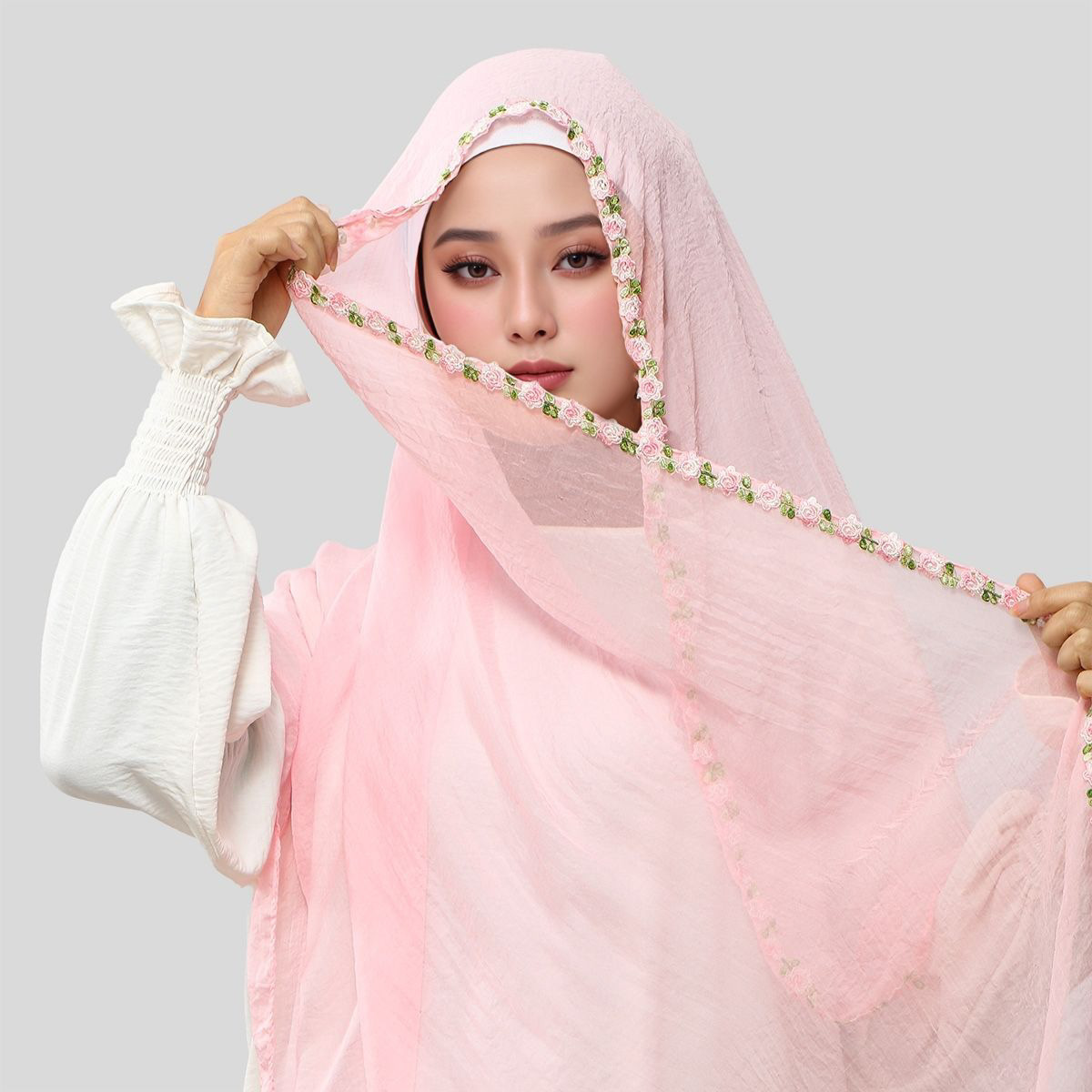 New Rose Embroidery Solid Colo - Ethnic Fashion For Ladies 评论和价格